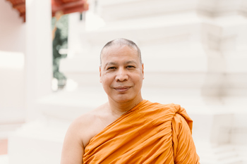 Phra anil sakya